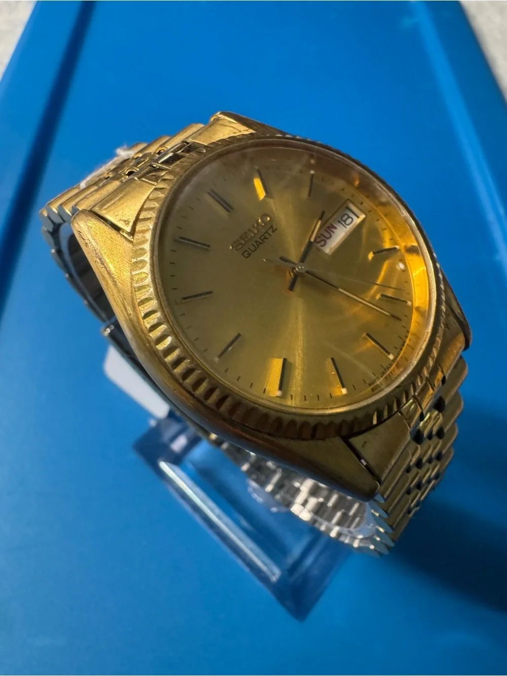 Seiko wristwatch gold